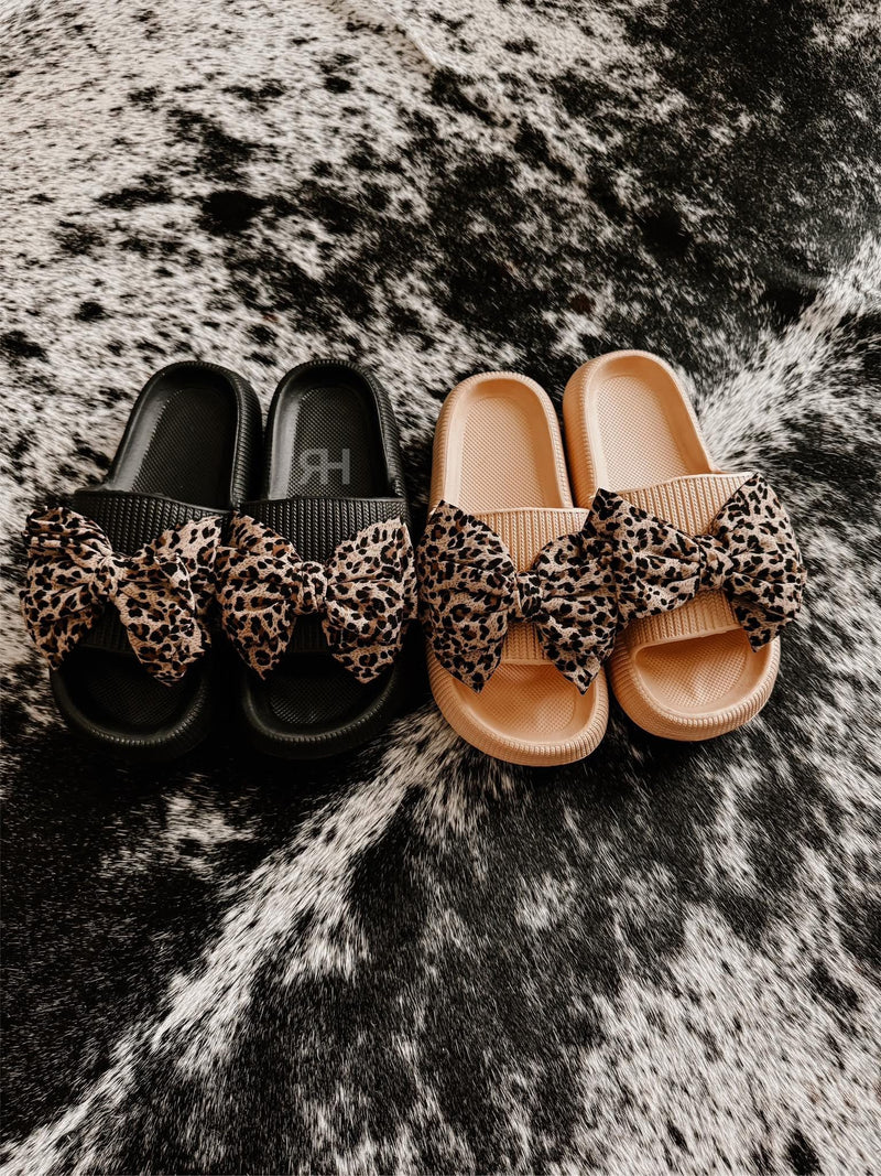 PRE-ORDER CUTESY BOW SLIDES